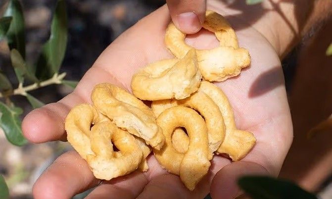 category-image-danieli-taralli-hand